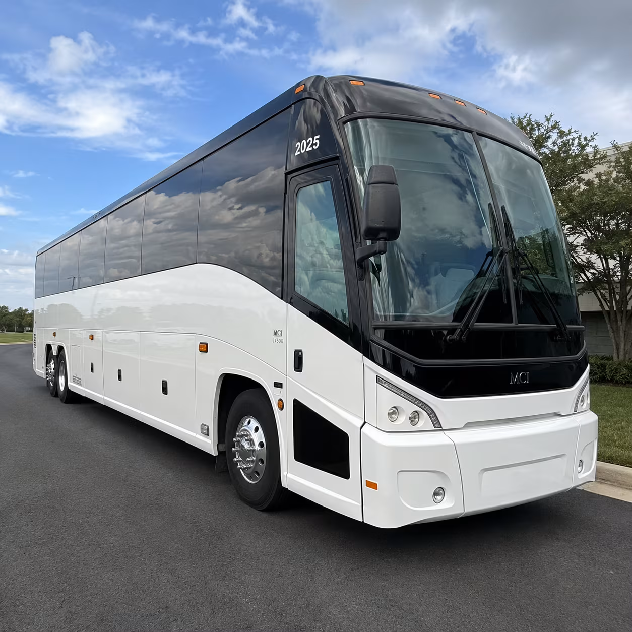 charter buses to husker football games at memorial stadium