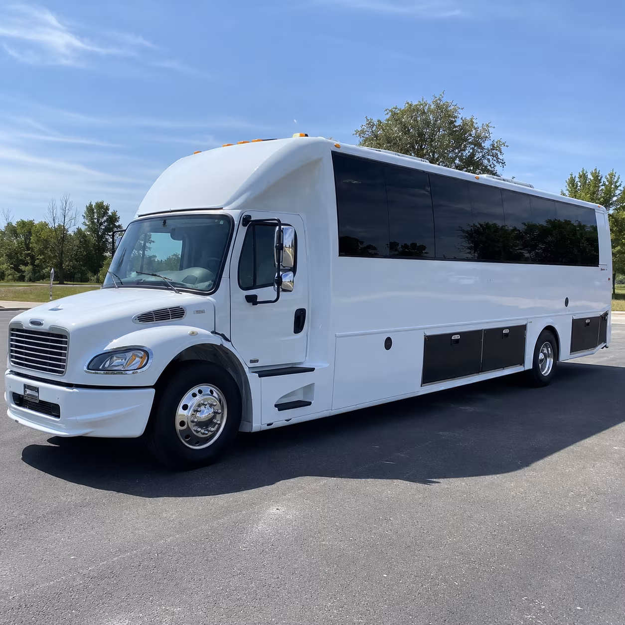 lincoln 40 passenger party bus