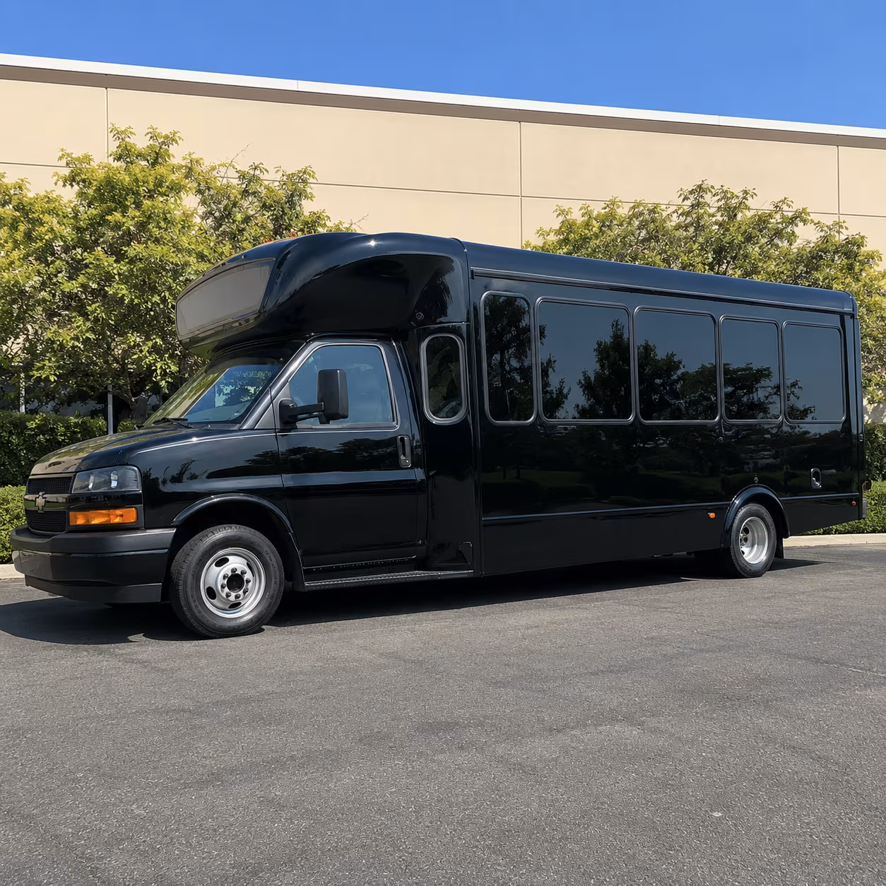 lincoln brewery distillery party bus rental