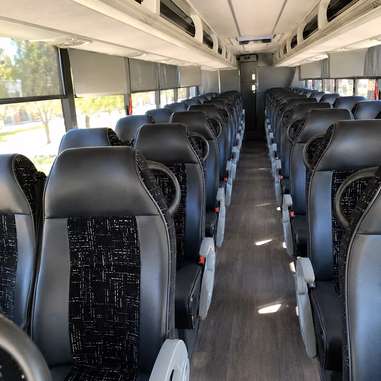 lincoln charter bus inside