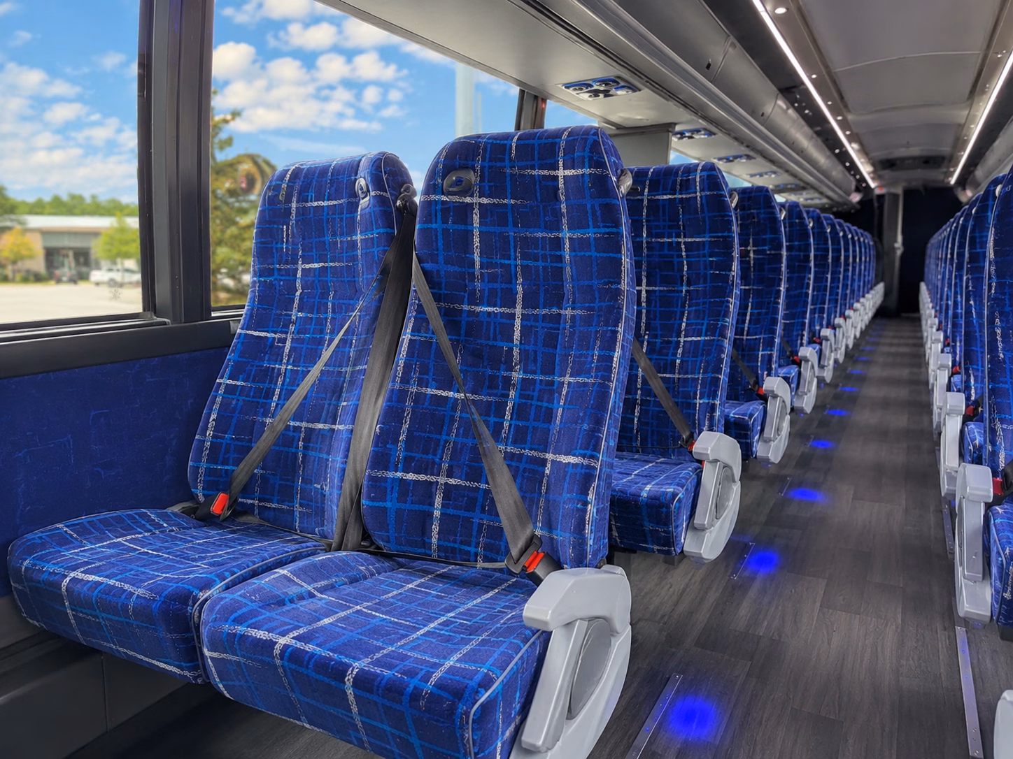 lincoln long distance transportation